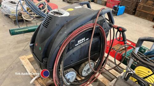 Edge Panther 2 steam cleaner