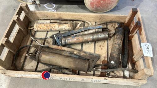 Quantity of grease guns