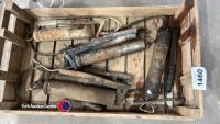 Quantity of grease guns - 2