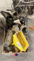 Quantity of oil cans - 3