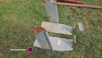 Pair of Ferguson footrests T20/MF35