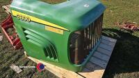 John Deere bonnet for a 3800 loader