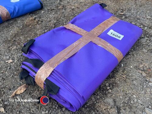 Set of 6 large velcro peg in tunnel straps in purple