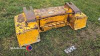 Track Marshall weight block