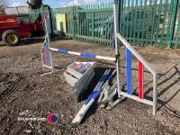 Set of 8 aluminium jump wings in blue and red