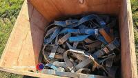 Pallet of mixed straps
