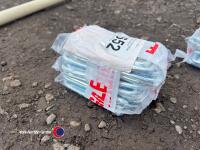 36 x brand new U shaped pegs - 2