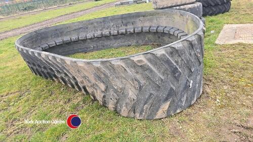 Large tyre track