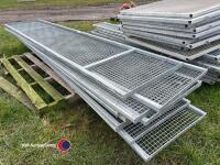 9 mesh side panels for dog kennels - 2
