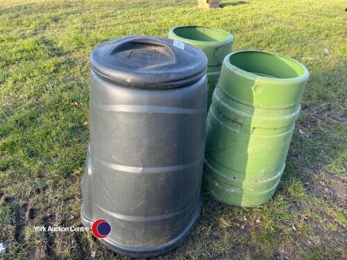 3 composters