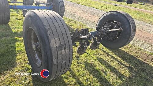 Bpw axle on drum brakes c/w super single wheels and tyres