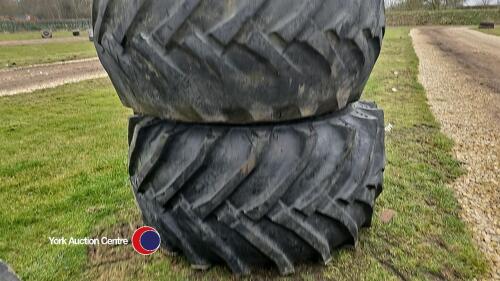 Trelleborg 900/60R32 flotation 12 stud wheels - both good and tubeless