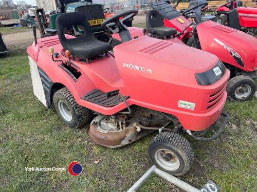 Honda ride on lawn mower