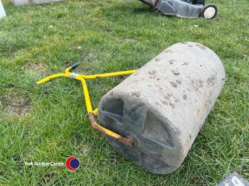 Push along garden roller