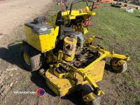 Great Dane stand on grass cutter zero turn - 4