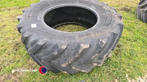 Michelin 540 65 30 tyre