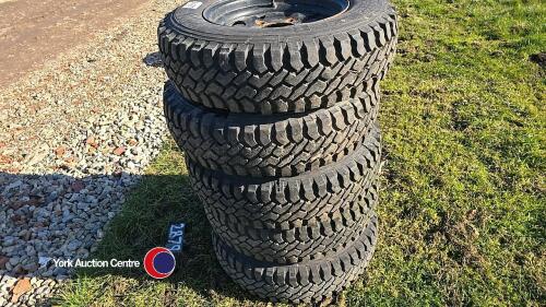 5 x Land Rover wheels and off road tyres, 205 R16