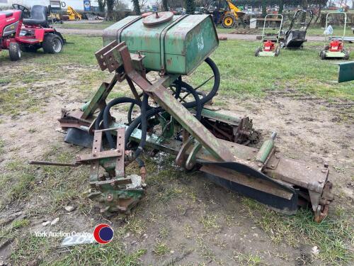 Ransome hydraulic gang mower, needs attention