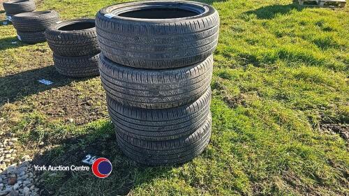 4 x 235.50 x 20 Pirelli tyres