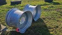 Pair of unused 30in tractor rims