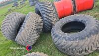 4 x 550/60 22.5 tyres
