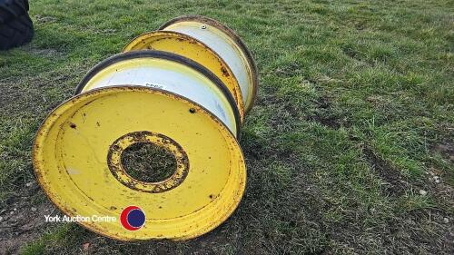 Pair of 12-28 JD rims 8 stud