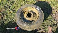 Pair front tractor wheels - 2