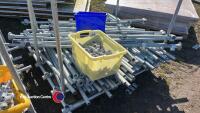 Quantity to pallet of shop display scaffolding tubes - 2