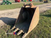 Digger bucket