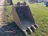 Digger bucket - 2