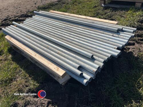 Quantity of 5ft x 1.5in dia galvanised tubes