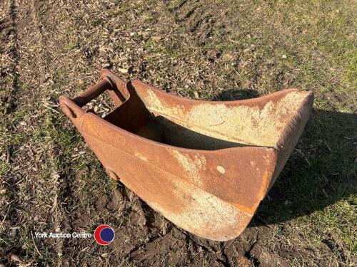 JCB 1ft bucket