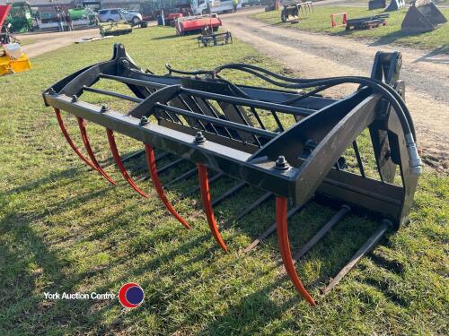Merlo 8ft muck grab