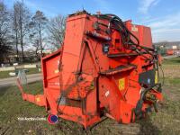 Kuhn Primor straw chopper, 2002