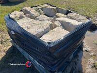 5m per pallet of gritstone reclaimed random size walling - 2