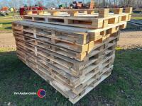 20 x pallets, approx 8x3, make good lambing pens - 2