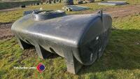 3000 litre plastic tank with pump