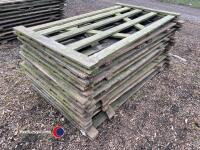 10 x wooden sheep bars - 4