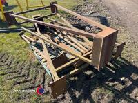 Lifting gantry - 4