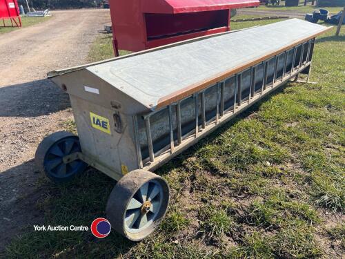 IAE Sheep creep feeder