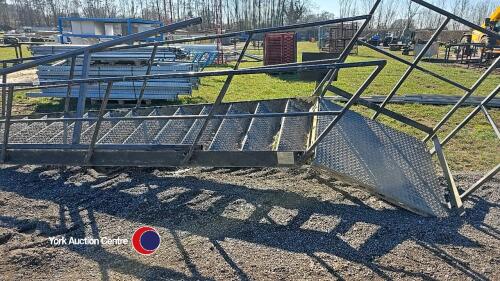 Set of steel gantry steps