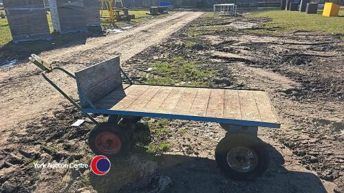 Heavy duty 4 wheel steerable trolley