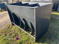 Double sided pig feeder hopper - 2