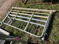 Pin sheep hurdle gate - 2
