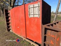 7T internal pig feeder