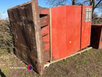 7T internal pig feeder - 2