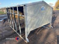 IAE cattle creep feeder - 3