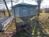 Peter Allen major feeder