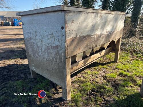 Wooden ad-lib sheep feeders