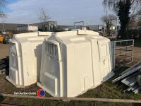 Pair of calf hutches with HD Teemore pens - 3